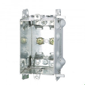 1104-LHA - Gangable Box with Armored Cable Clamp 12.5 cu.in