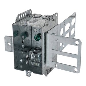 2104-LSSAX - 1 GANG STUD MOUNT BOX WITH ARMORED CABLE CLAMP 12.5 CU.IN