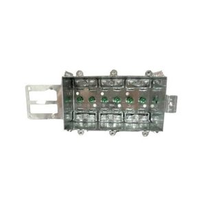 2104-LSSAX3 - 3 Gang Stud Mount Box with Armored Cable Clamp 37.5 cu.in