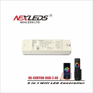 LED RGB CONTRÔLEUR WITH 
TÉLÉCOMMANDE CONTROL