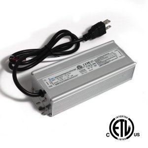 ALIMENTATION EXTÉRIEURE STYLE PRISE 96W 12V - CORDON 0 -9M (3 PI) - ENTRÉE CA 100-265V - SORTIE CC 12V
